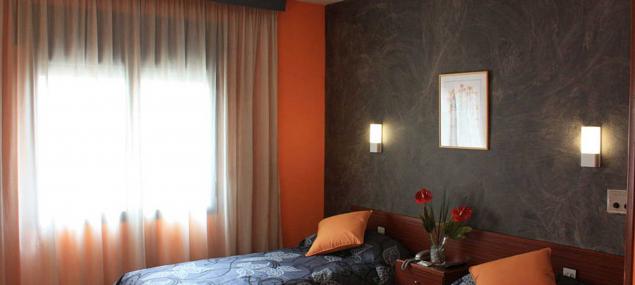 Chambre double lits simples Hotel Les 7 Claus Andorre